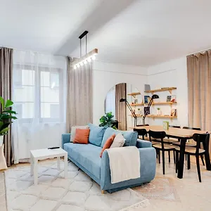 Apartament Modern Italia - 100m Main Square - Parking And Lift, Wrocław